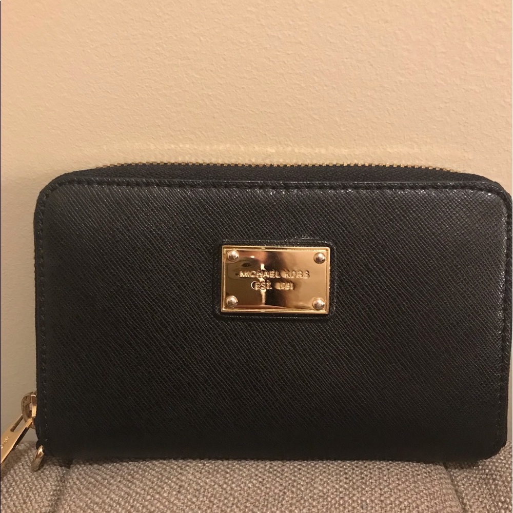 Small Black Michael Kors Wallet